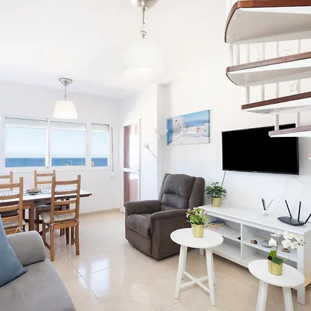Home2book Sea Front Duplex Terrace Pool * Puertito de Guimar