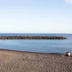 Home2book Sea Front Duplex Terrace Pool Apartman *